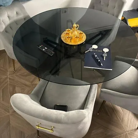 Gloria Luxury