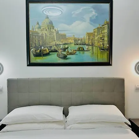 Gloria Luxury * Venise